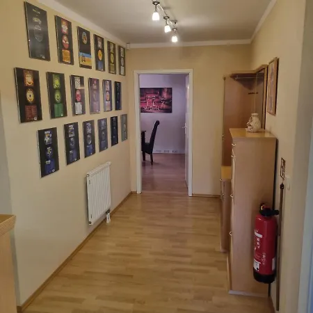 Mit Pool Am Rande Von Dresden Apartment Kesselsdorf
