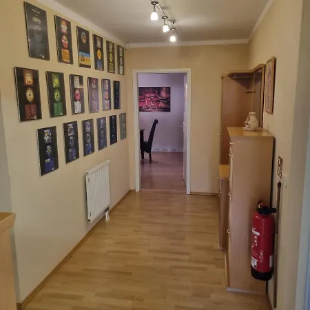 Mit Pool Am Stadtrand Von Dresden Appartamento Kesselsdorf