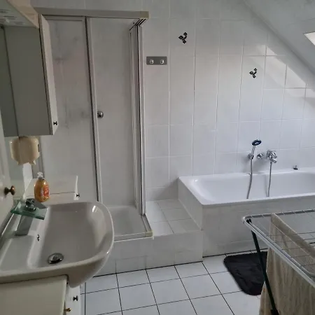 Stylische Ferienwohnung Am Stadtrand Von Dresden Appartement Kesselsdorf