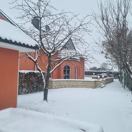 Mit Pool Am Stadtrand Von Dresden Daire Kesselsdorf