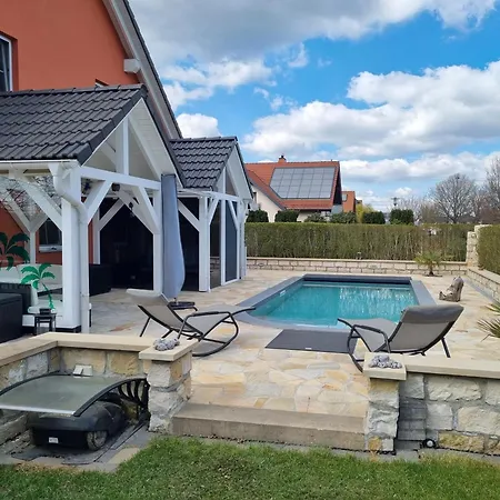 Mit Pool Am Stadtrand Von Dresden Apartamento *